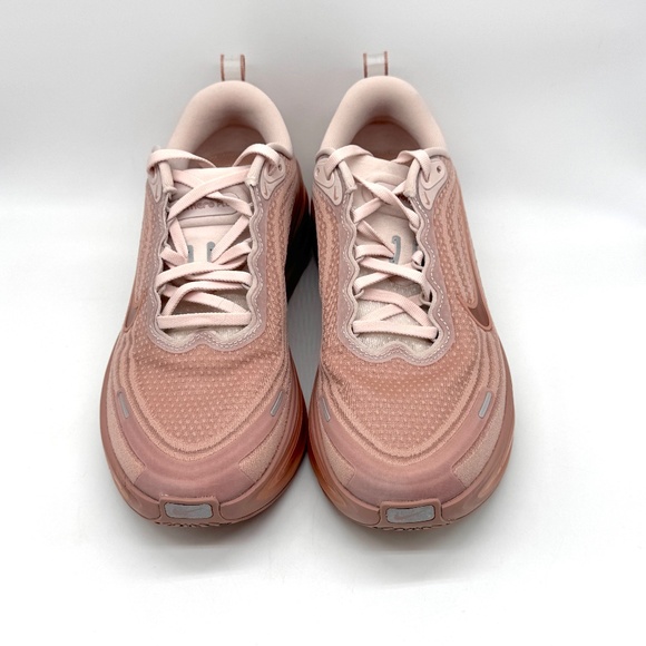 Nike Womens Vomero 18 Plus Particle Pink Shoes Sz 9.5 New Running HV8154-601 - Picture 3 of 10